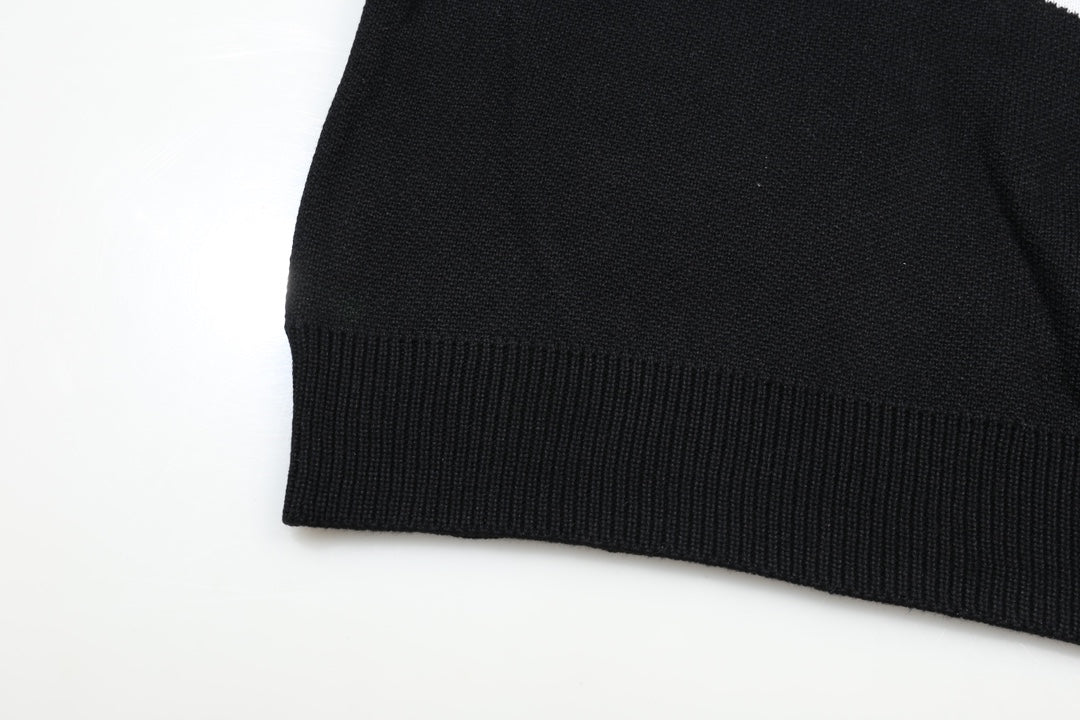 Classic Fashion Sweater-10261