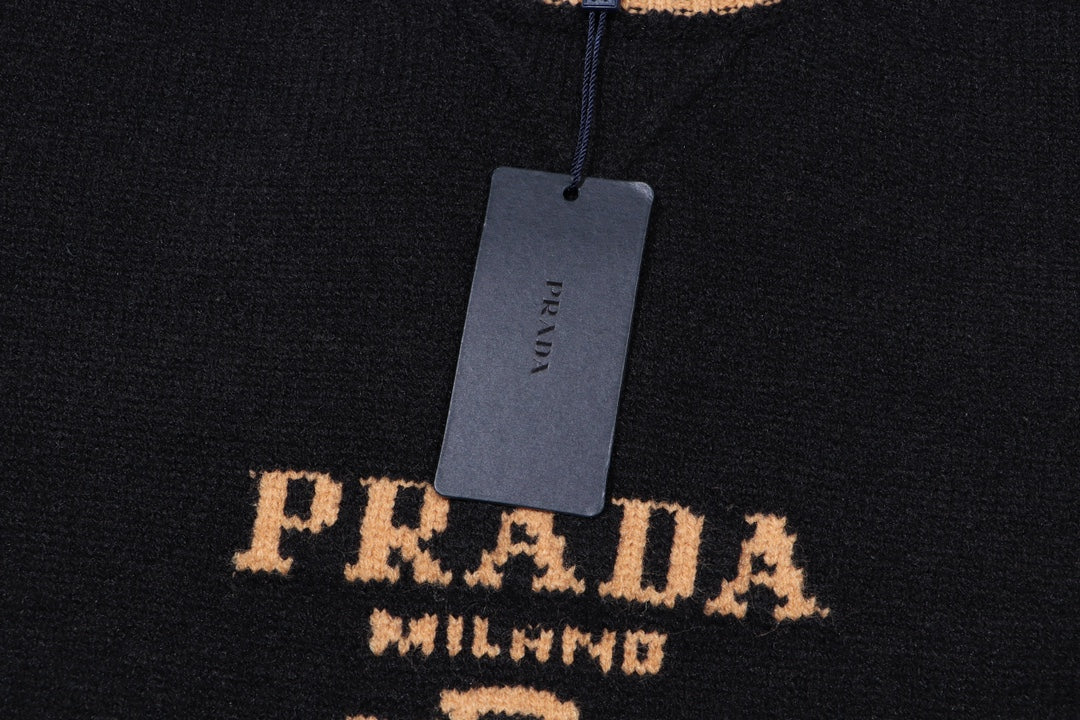 Classic Fashion Sweater-10267