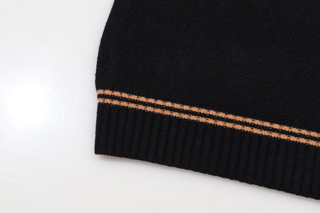 Classic Fashion Sweater-10267