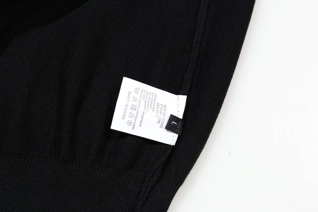 Classic Fashion Sweater-10271