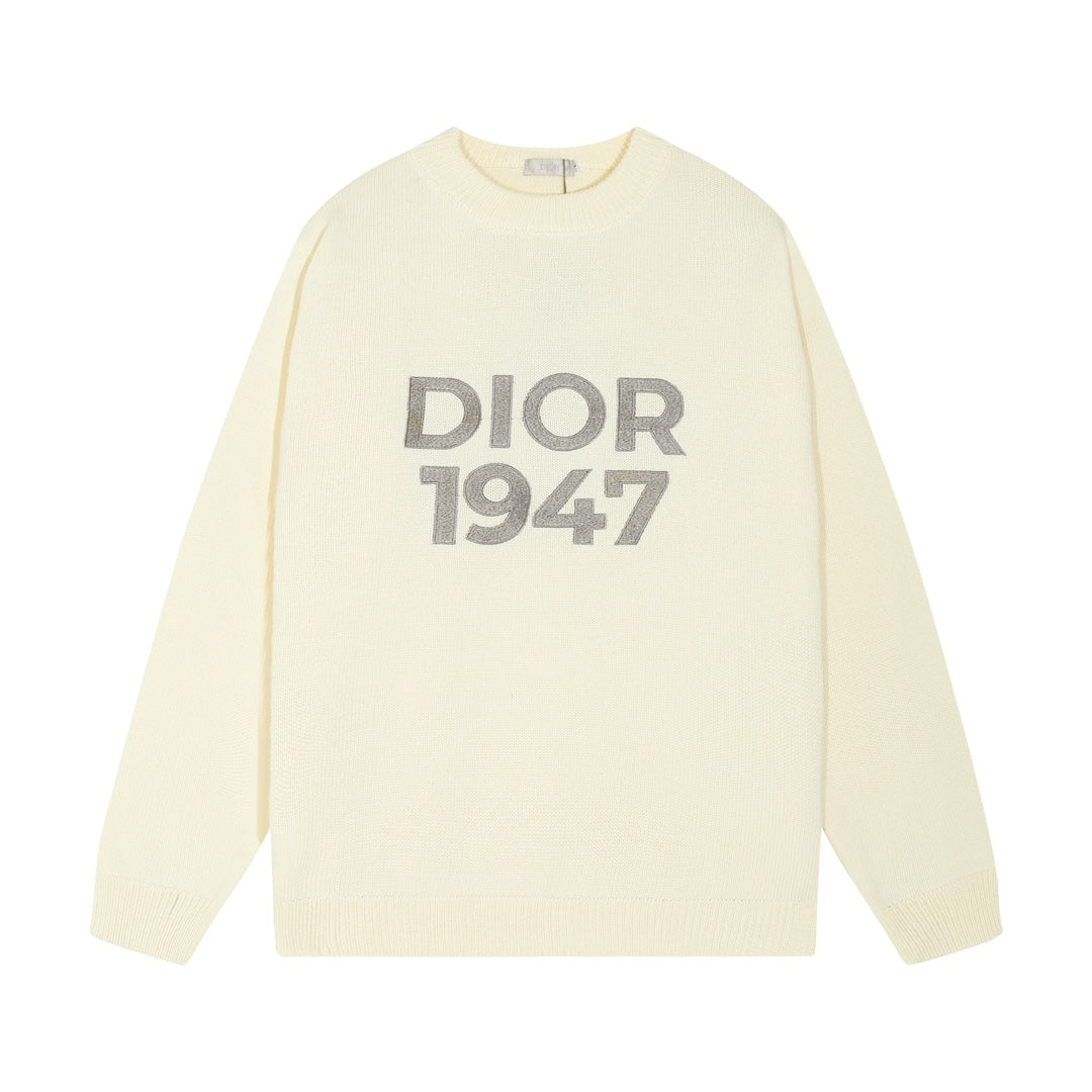 Classic Fashion Sweater-10276