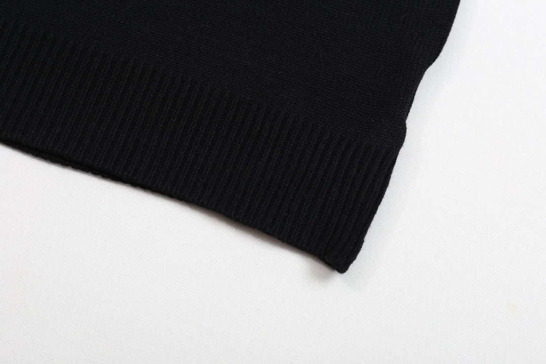 Classic Fashion Sweater-10283