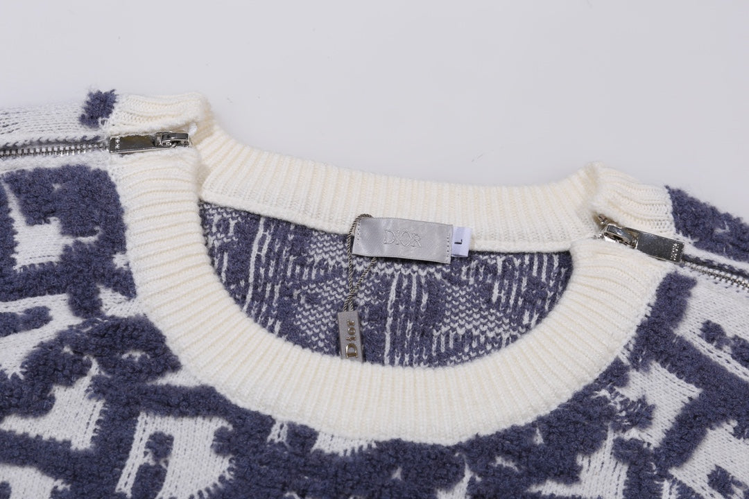 Classic Fashion Sweater-10314