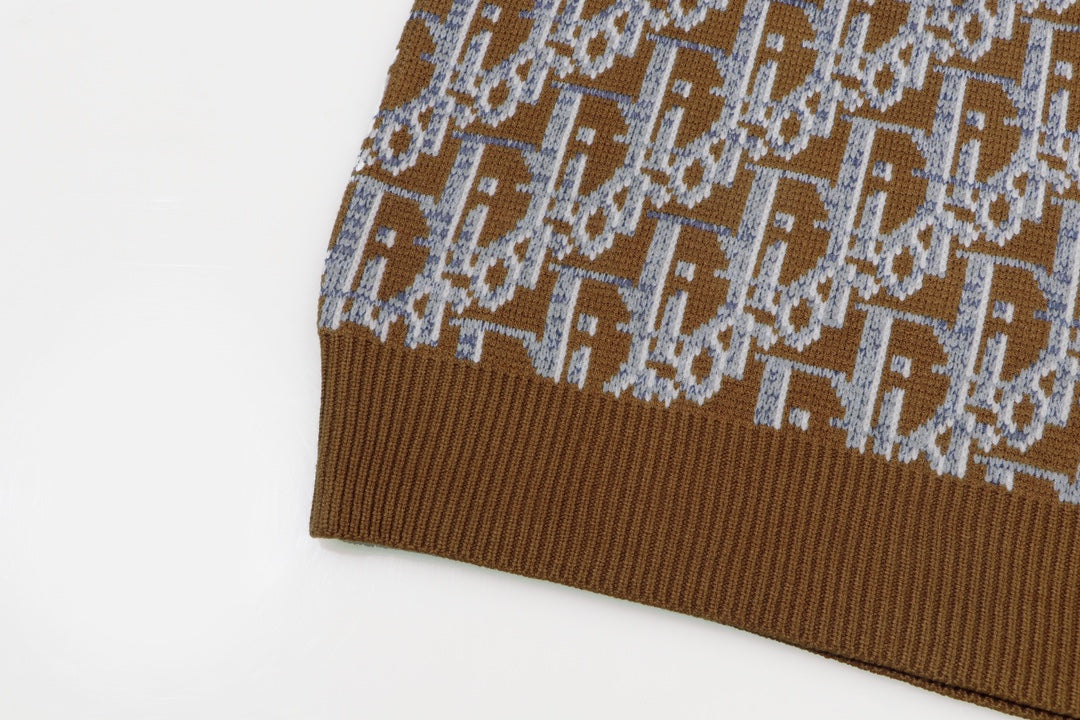 Classic Fashion Sweater-10317