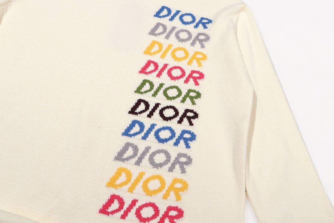 Classic Fashion Sweater-10325