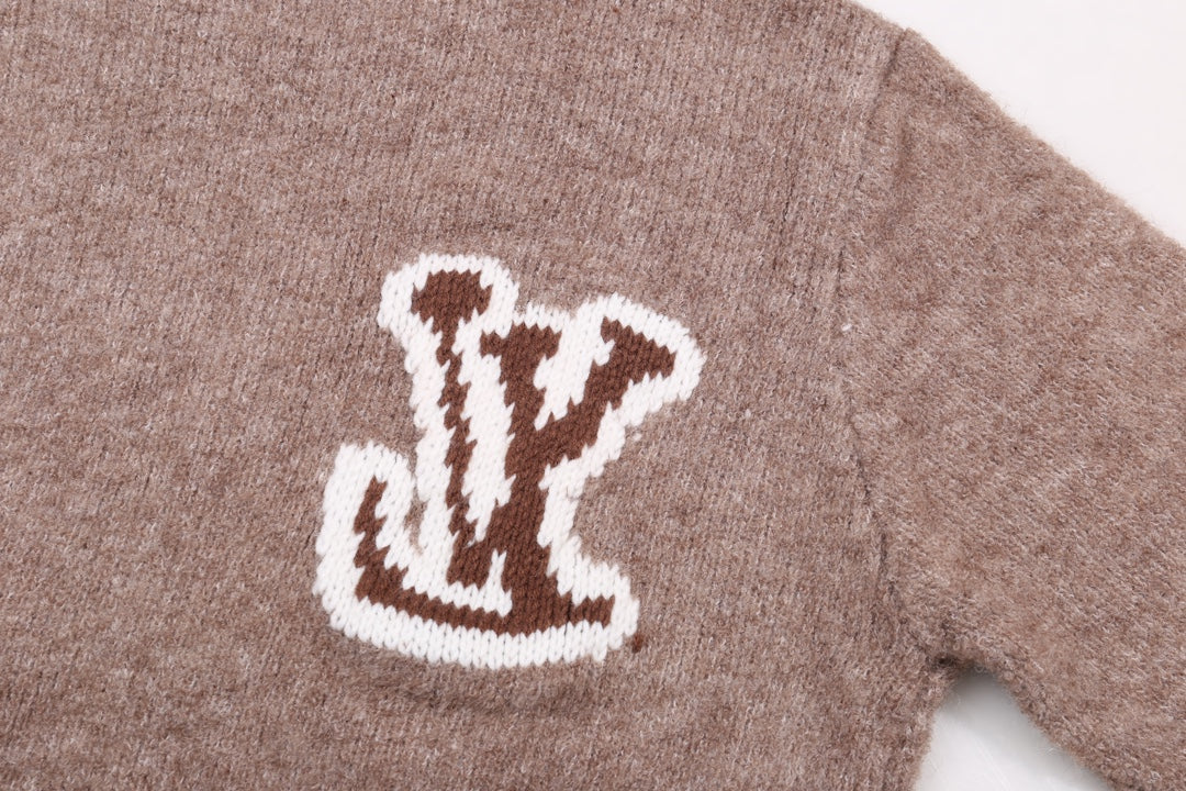 Classic Fashion Sweater-10327