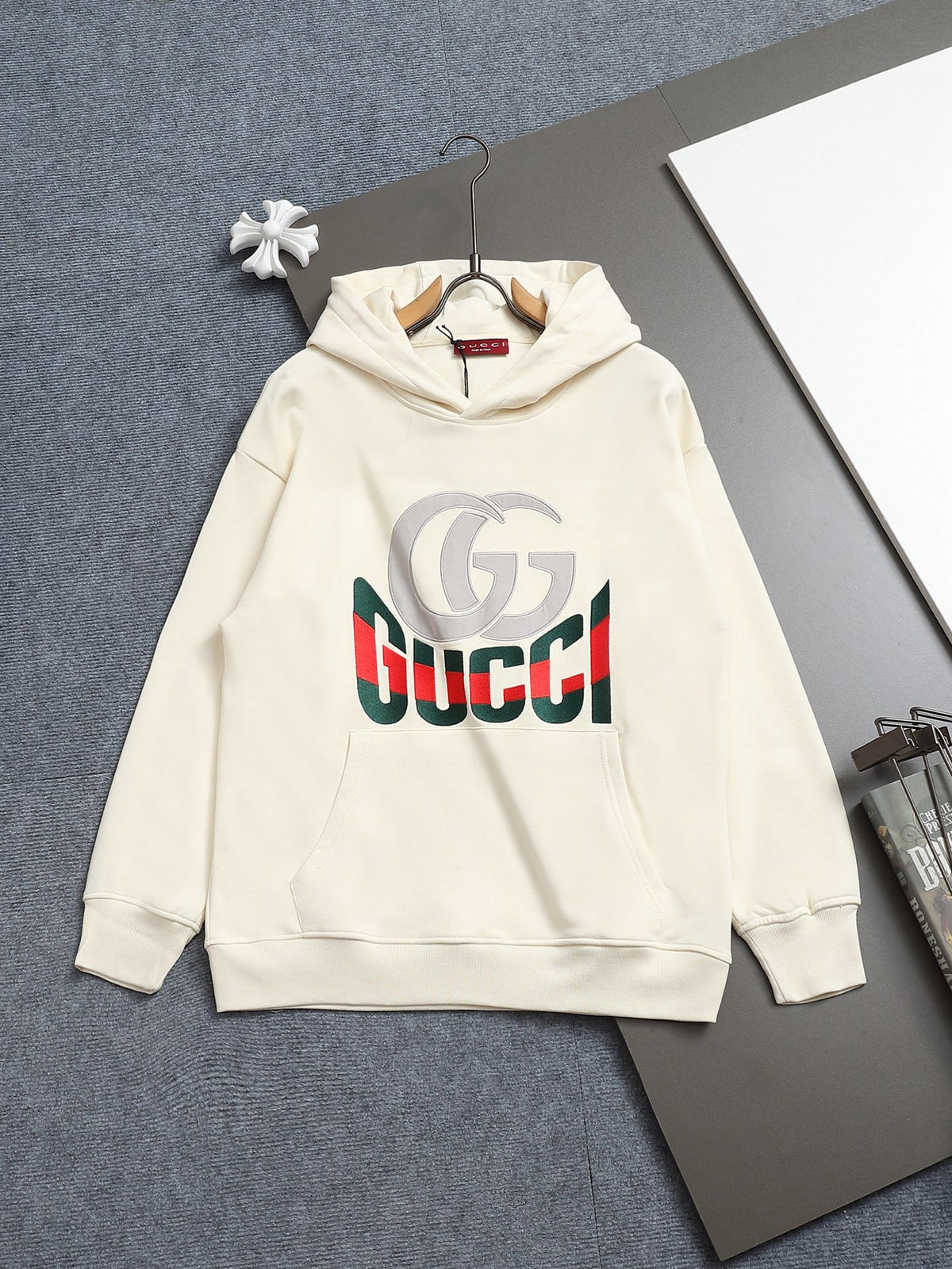 Classic Fit Hoodie-2697-12