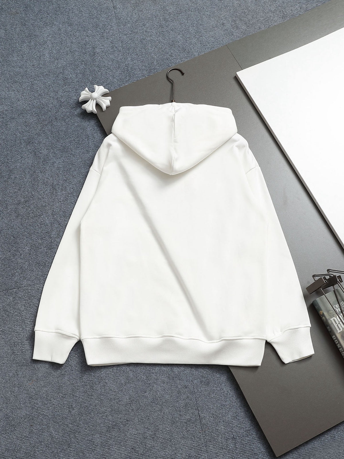 Classic Fit Hoodie-2697-13
