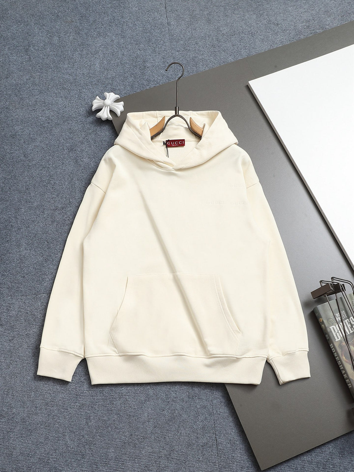 Classic Fit Hoodie-2697-15
