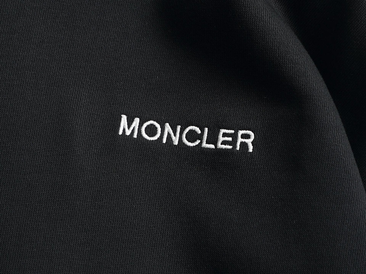 Classic Fit Hoodie-2697-18
