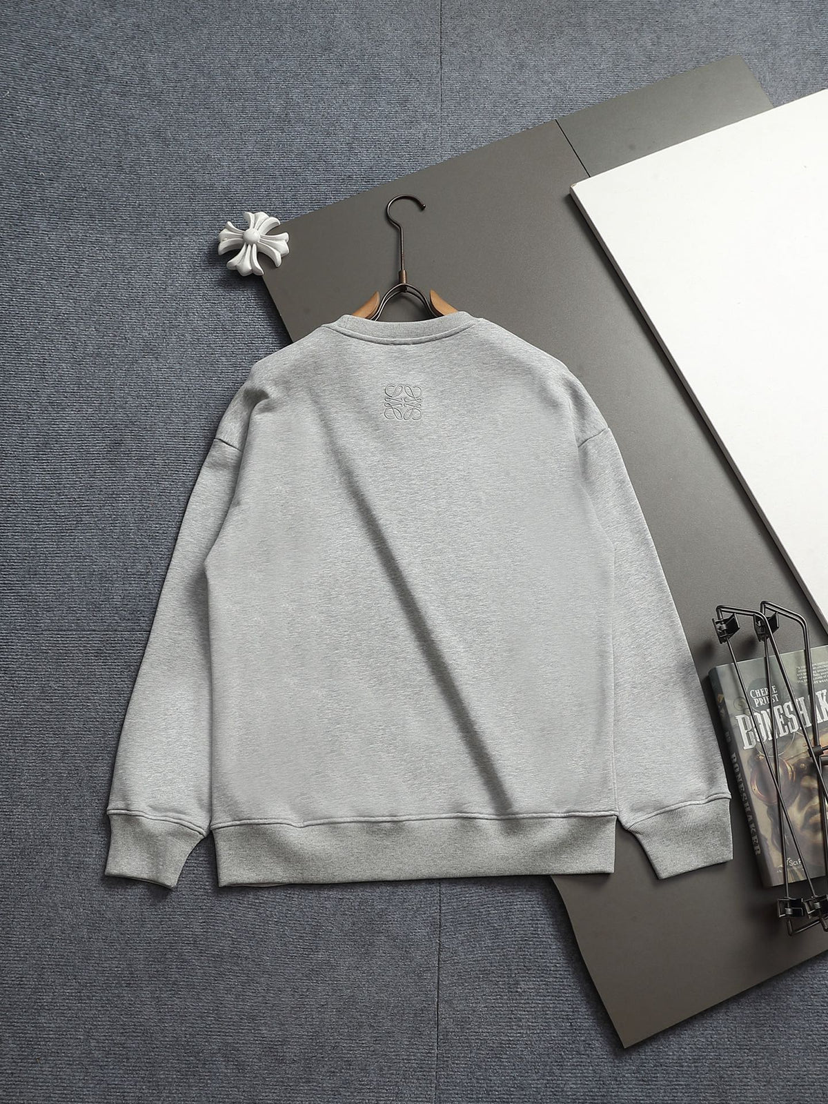 Classic Fit Hoodie-2697-19