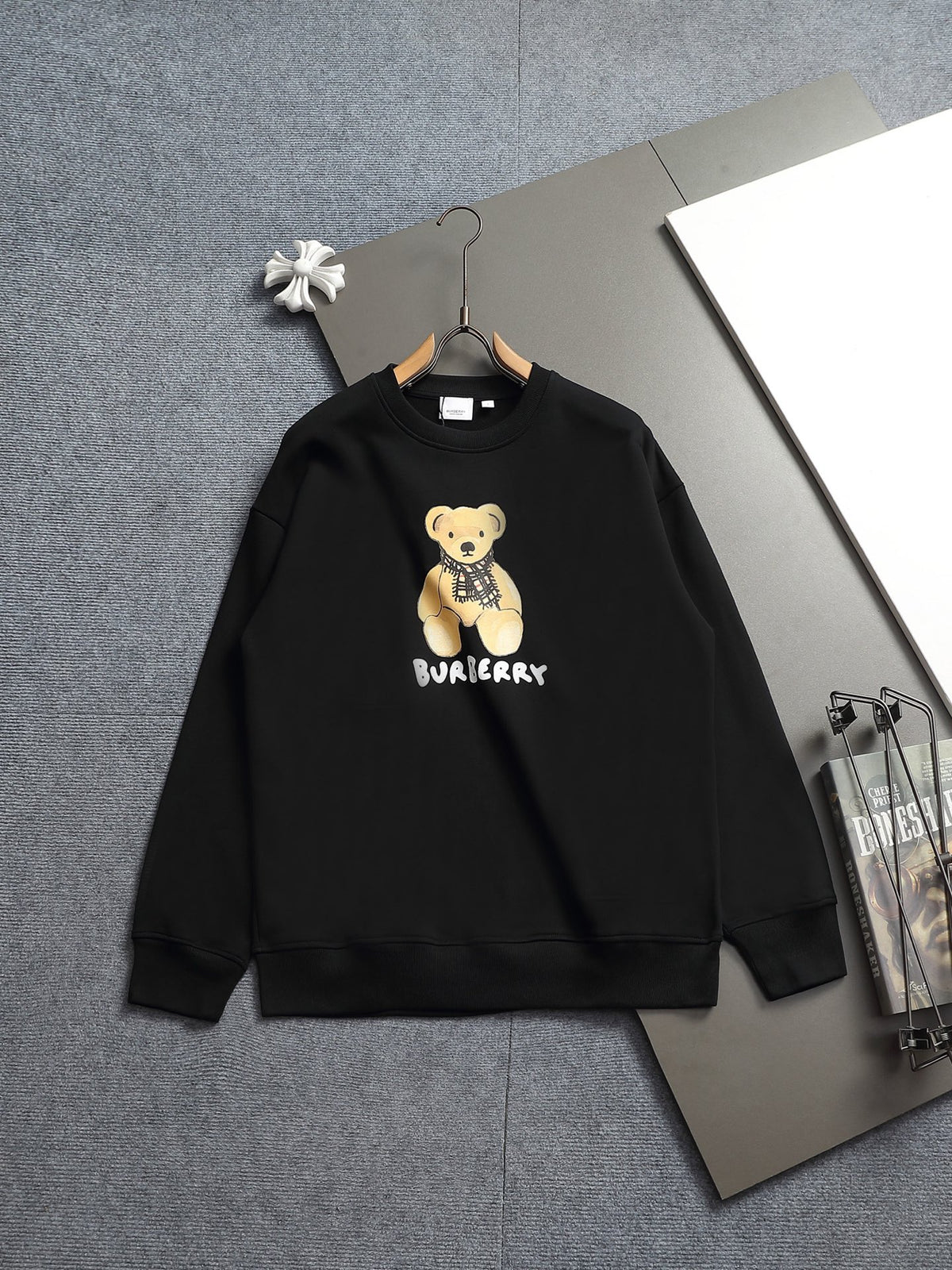 Classic Fit Hoodie-2697-26
