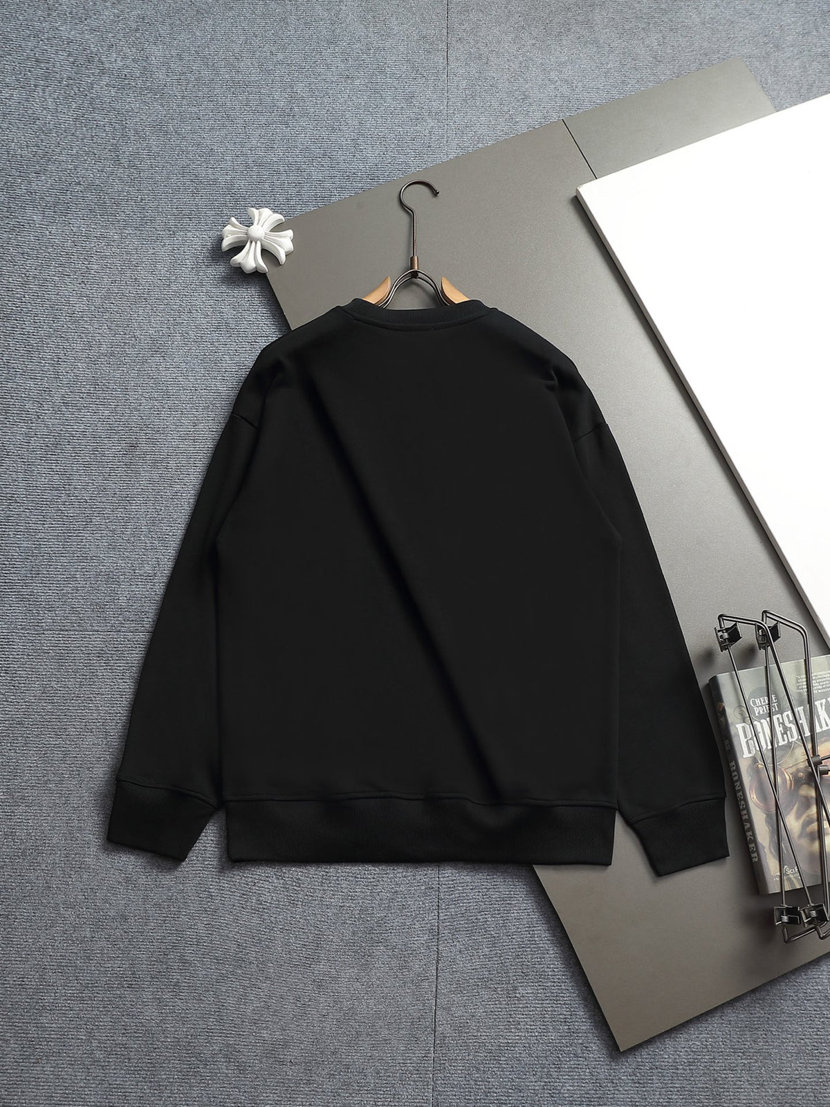 Classic Fit Hoodie-2697-26