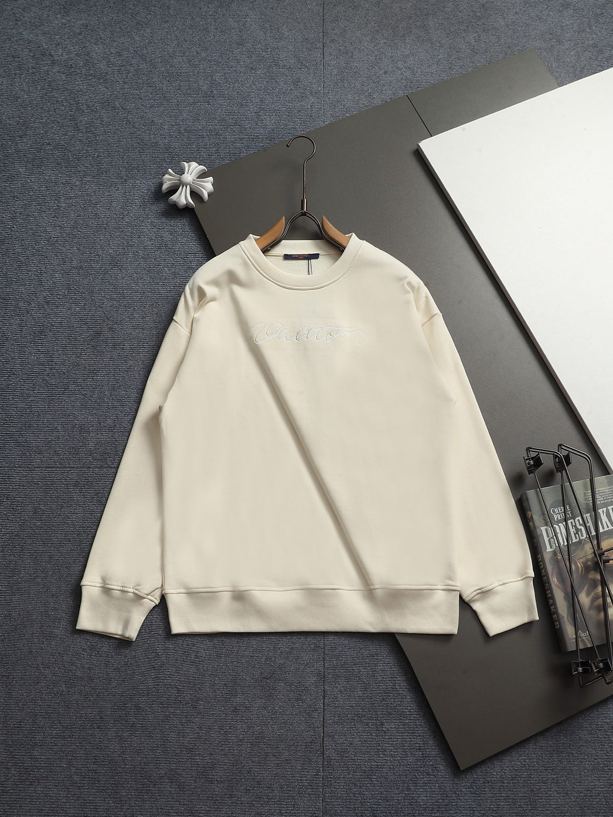Classic Fit Hoodie-2697-28