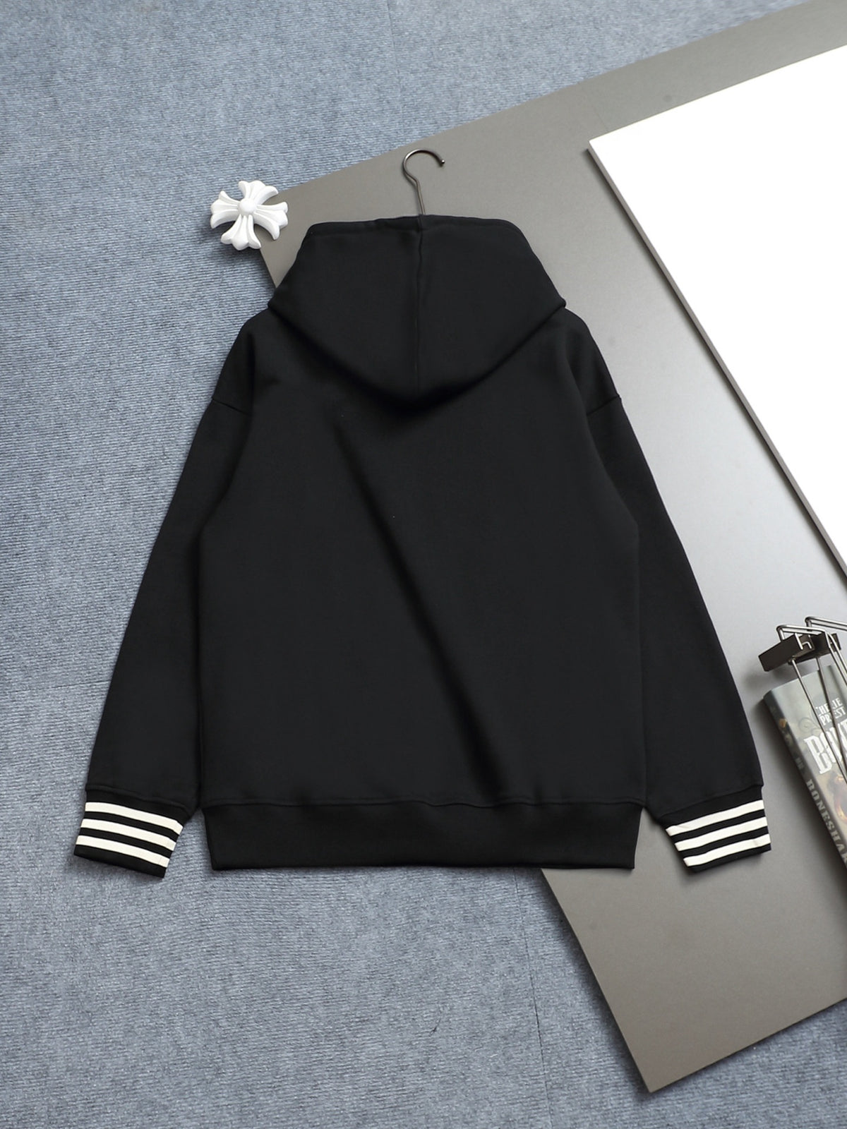 Classic Fit Hoodie-2697-29