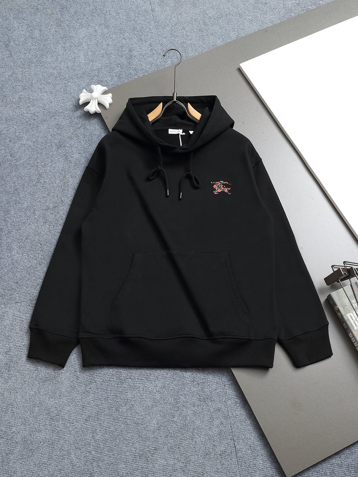 Classic Fit Hoodie-2697-33