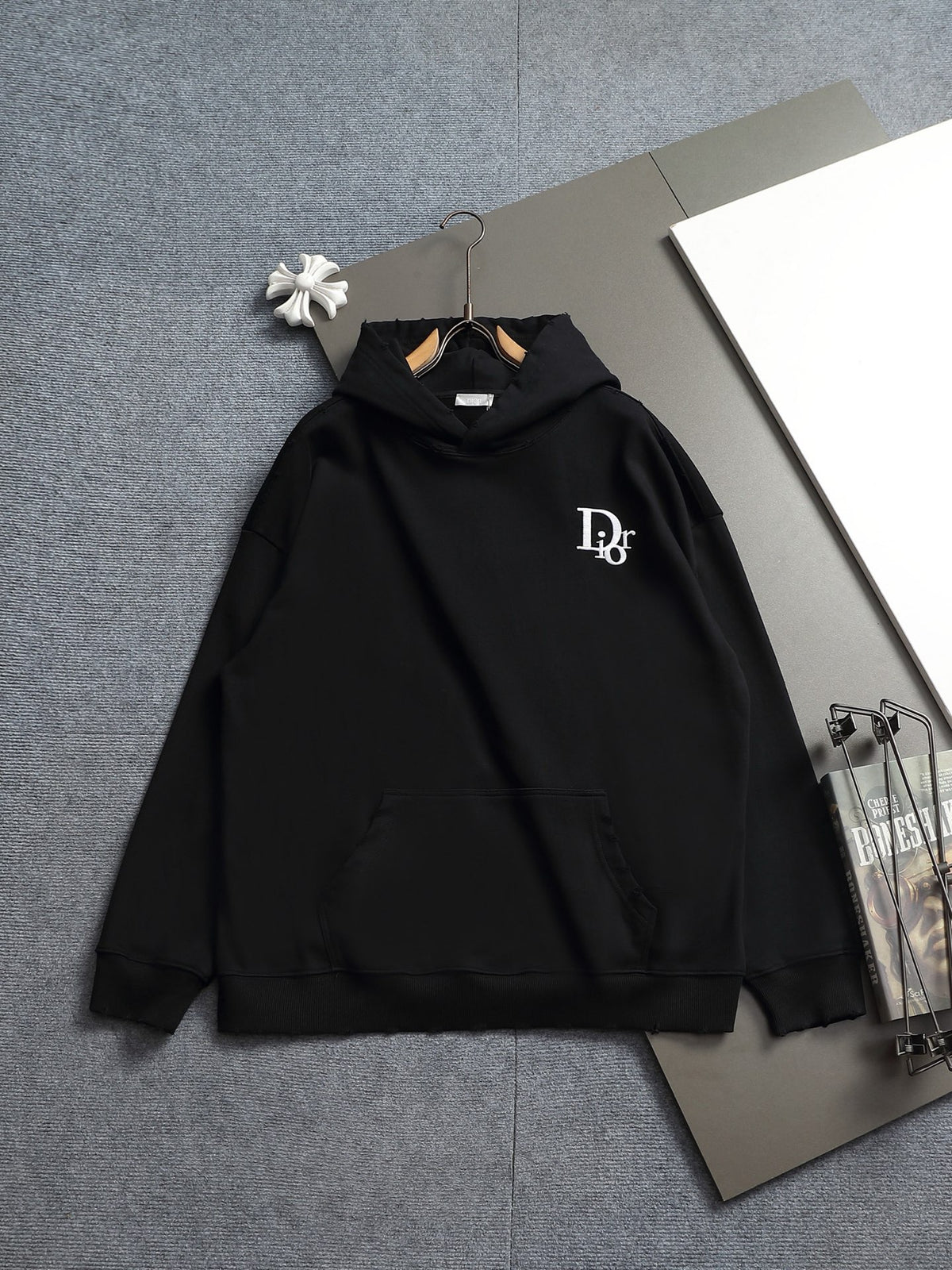 Classic Fit Hoodie-2697-40